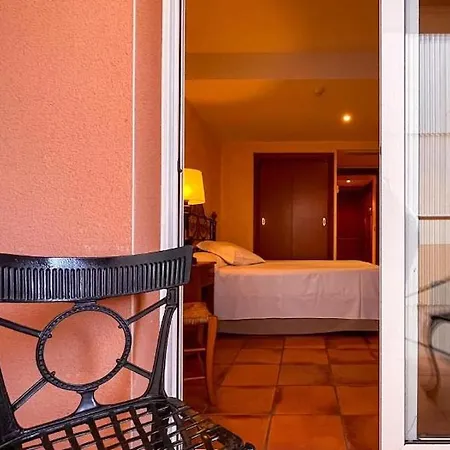 Hotel Vila De Tossa (adults Only) 4*
